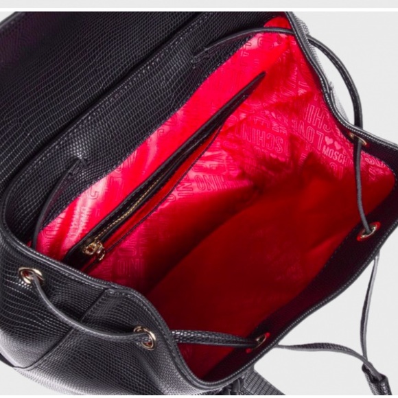 Love Moschino Black Leather Backpack with Drawstring & Black Heart Chain NWT - Picture 4 of 4